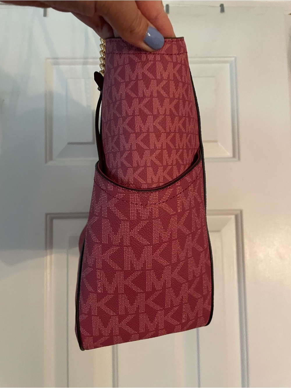 Michael Kors Red Signature Chain-Handle Tote - Picture 4 of 14